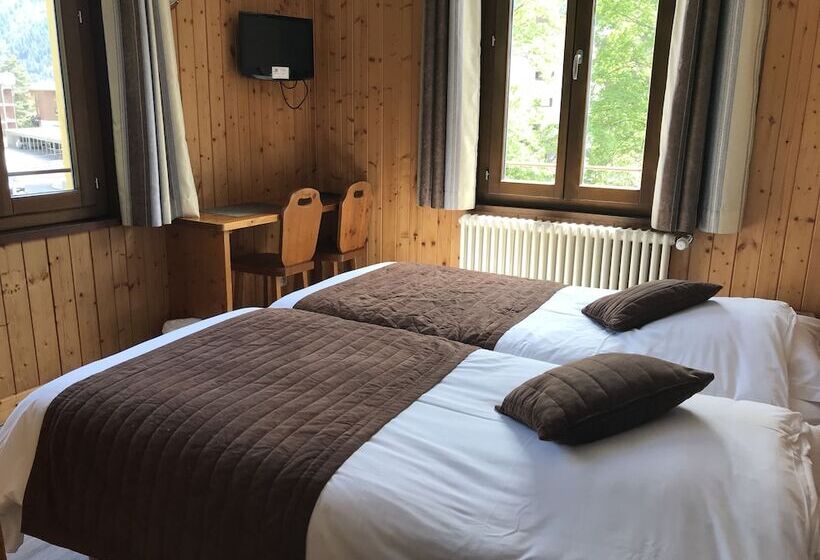 스탠다드 룸, Des Lacs