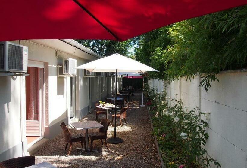 غرفة كومفورت, Du Croise