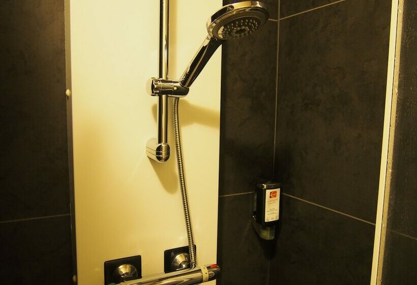 غرفة كومفورت, Du Croise