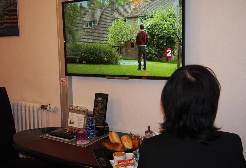 غرفة كومفورت, Du Croise