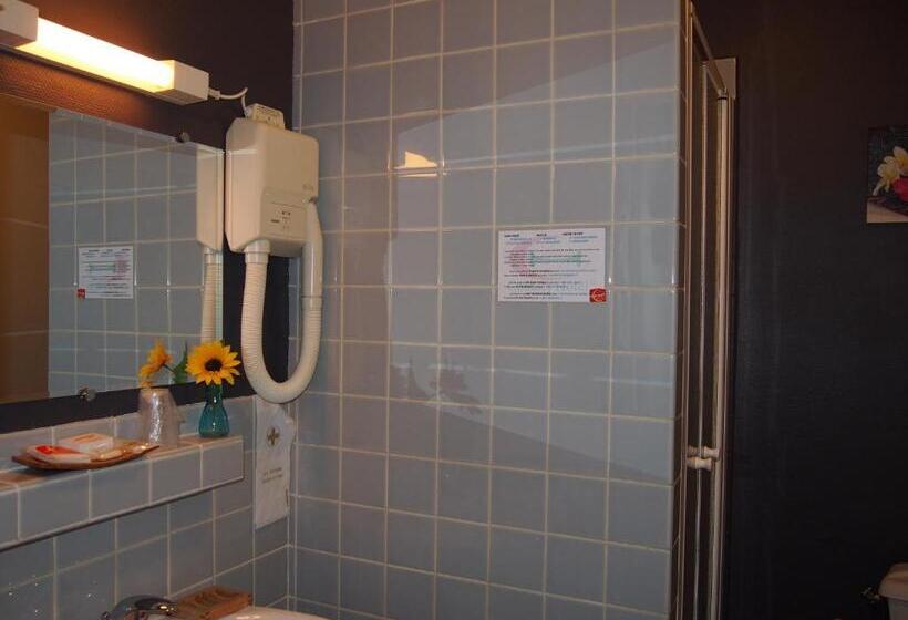 غرفة كومفورت, Du Croise