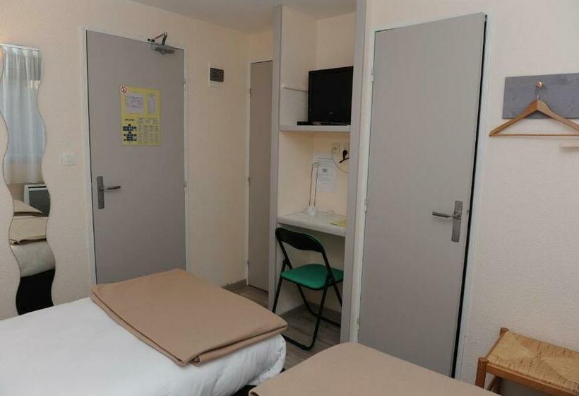 Номер Стандарт, Hôtel Restaurant Du Lac