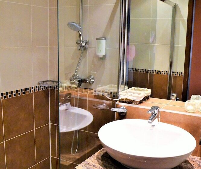 Номер Стандарт, Hôtel Aux Chants Des Oiseaux