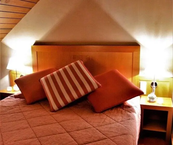 スタンダードルーム, Hôtel Aux Chants Des Oiseaux