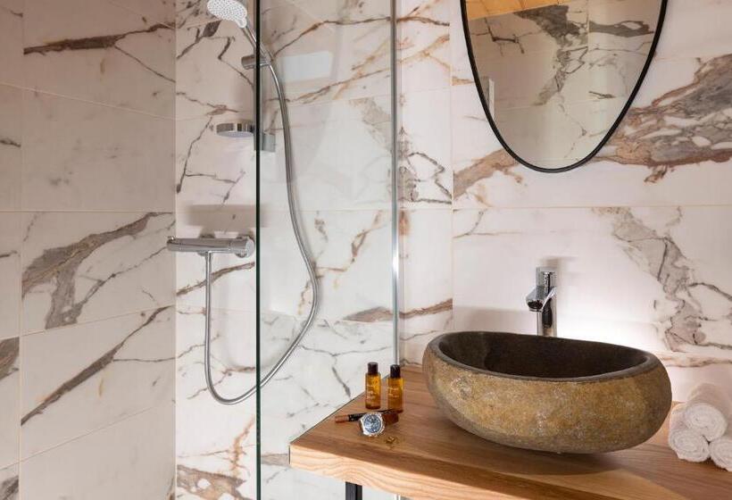 غرفة قياسية رباعية, Hôtel Et Spa Le Vermont