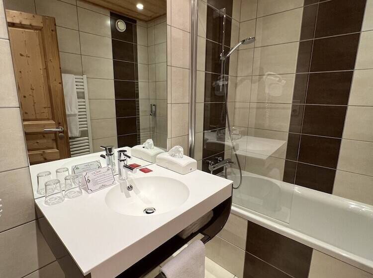 اتاق استاندارد, Hôtel Igloo