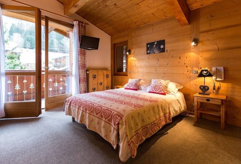 استودیوی استاندارد, Hôtel Igloo