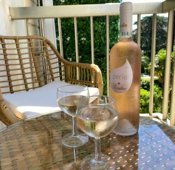 バルコニー付きスーペリアルーム, Jardin Croisette