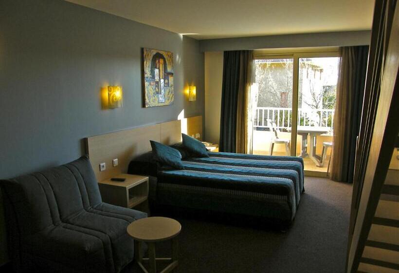 Люкс Дюплекс, Hôtel Restaurant L Empereur