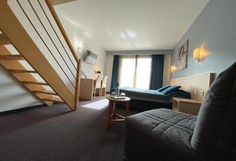 Люкс Дюплекс, Hôtel Restaurant L Empereur