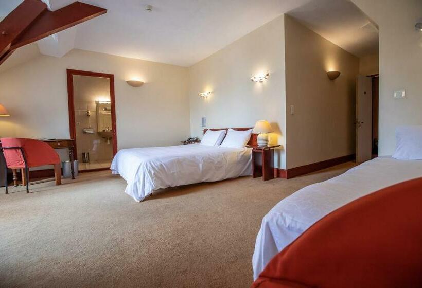 Люкс, Hôtel Terminus