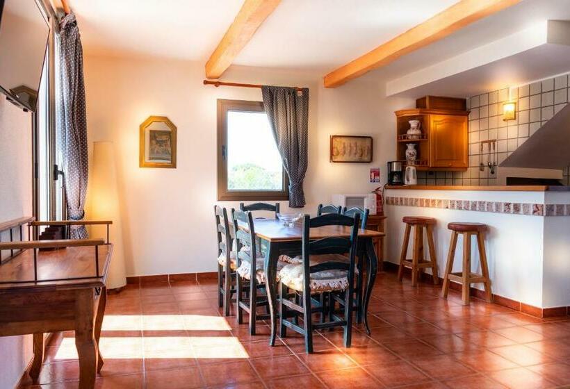 带2个卧室的别墅, La Romarine