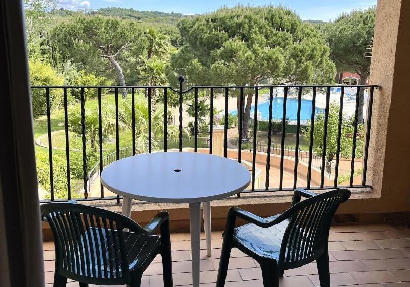 标准间, La Romarine