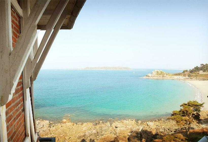 اتاق استاندارد با چشمانداز دریا, Le Manoir Du Sphinx