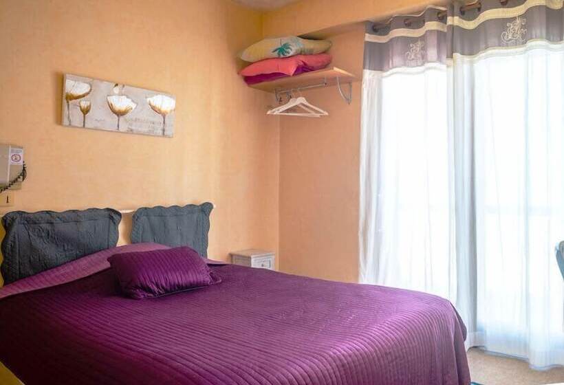 חדר סטנדרט יחיד, Le Marais Restaurant Caillebotte