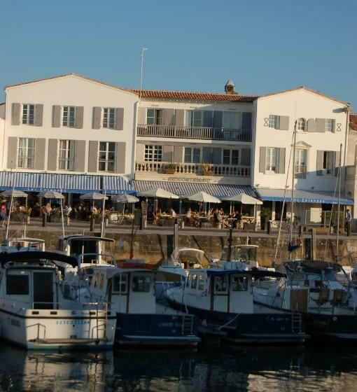 חדר סטנדרט עם נוף, Les Colonnes