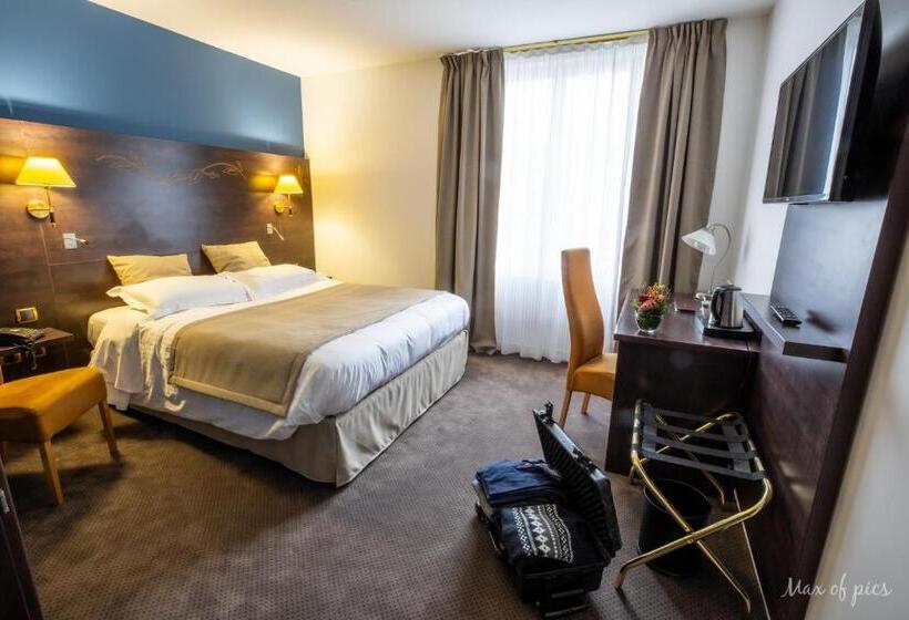 Номер Deluxe, élysée Hôtel