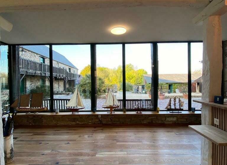 غرفة قياسية رباعية, Manoir De Rigourdaine