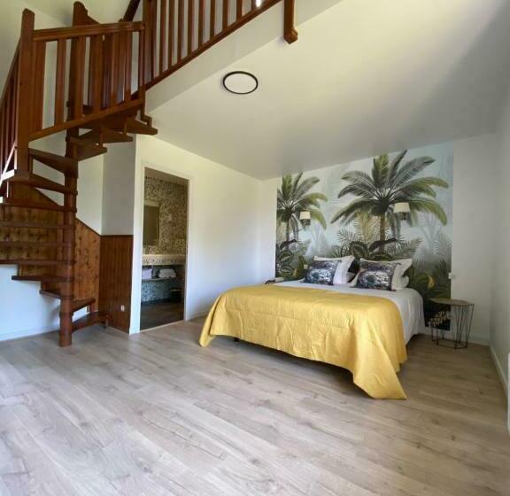 غرفة قياسية رباعية, Manoir De Rigourdaine