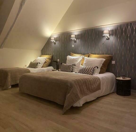 غرفة قياسية ثلاثية, Manoir De Rigourdaine