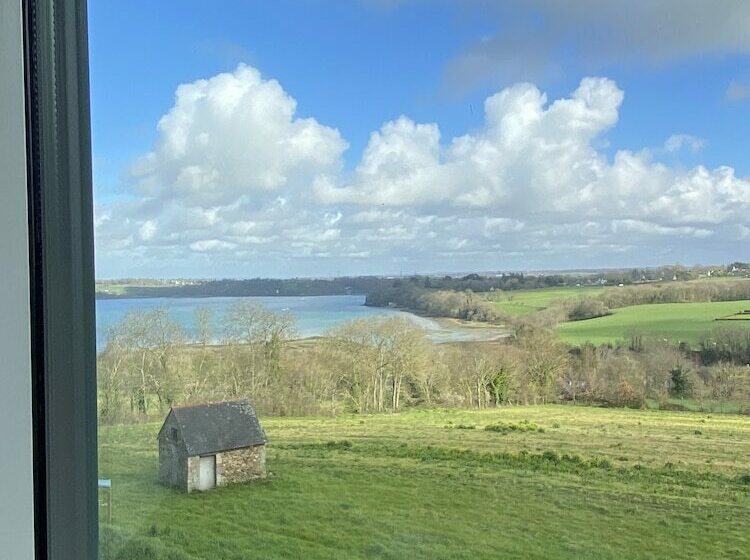 غرفة قياسية, Manoir De Rigourdaine