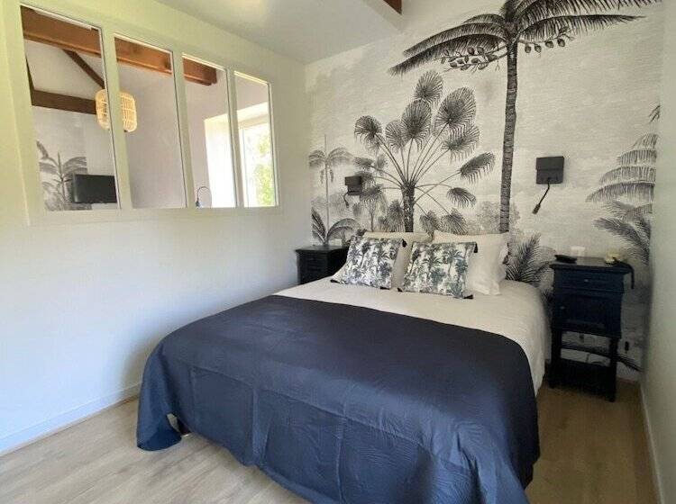 غرفة قياسية, Manoir De Rigourdaine