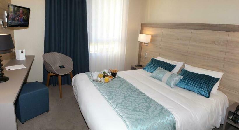 اتاق راحتی, Relais Saint Jacques  Chateauroux