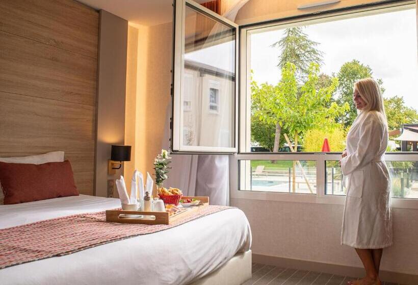 带大床的高级房间, Relais Saint Jacques  Chateauroux