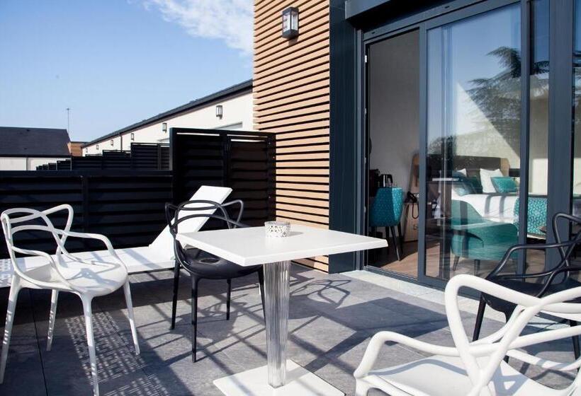 سوئیت جونیور خانوادگی, Relais Saint Jacques  Chateauroux