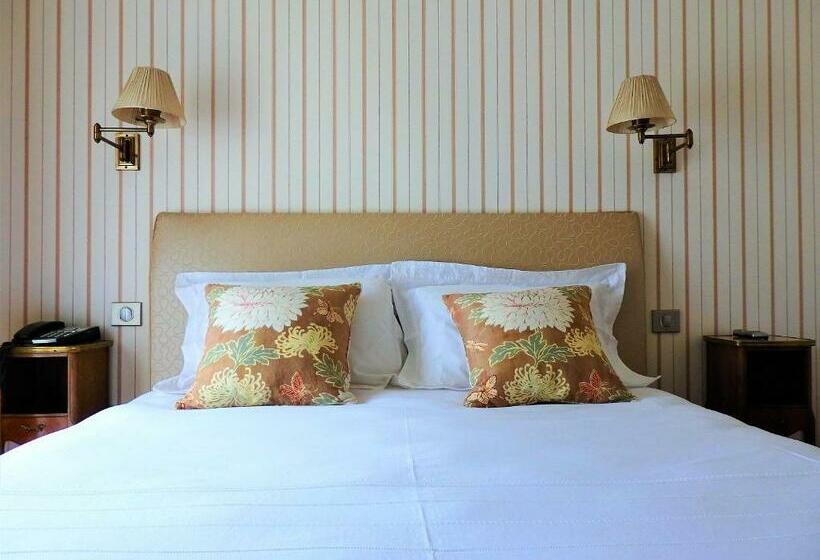 غرفة سوبيريور, Restaurant Chartron