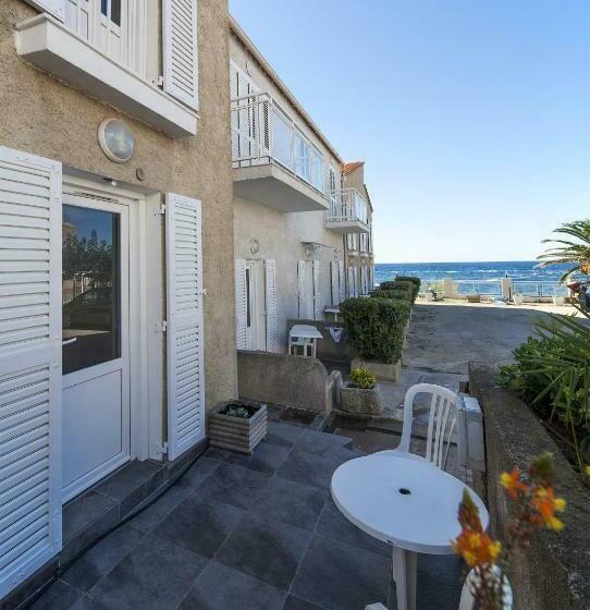 غرفة قياسية مطلّة علي الحديقة, St Joseph