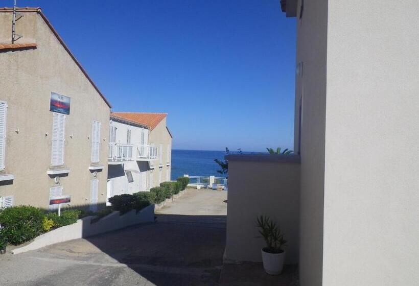 غرفة قياسية مطلّة علي الحديقة, St Joseph