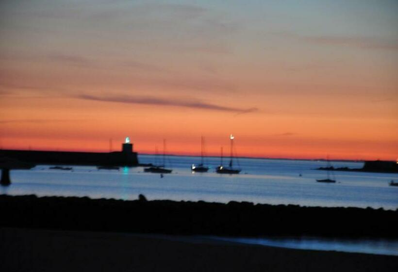 스탠다드 스튜디오, Belarra