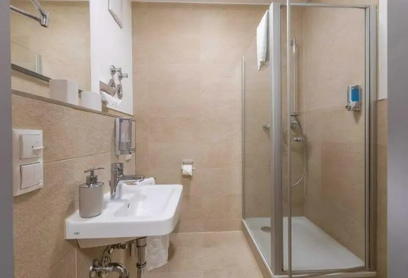 身障者適用スタンダードルーム, Altstadthotel Marktschlösschen