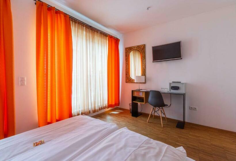 Номер Стандарт Адаптированный для Инвалидов, Altstadthotel Marktschlösschen