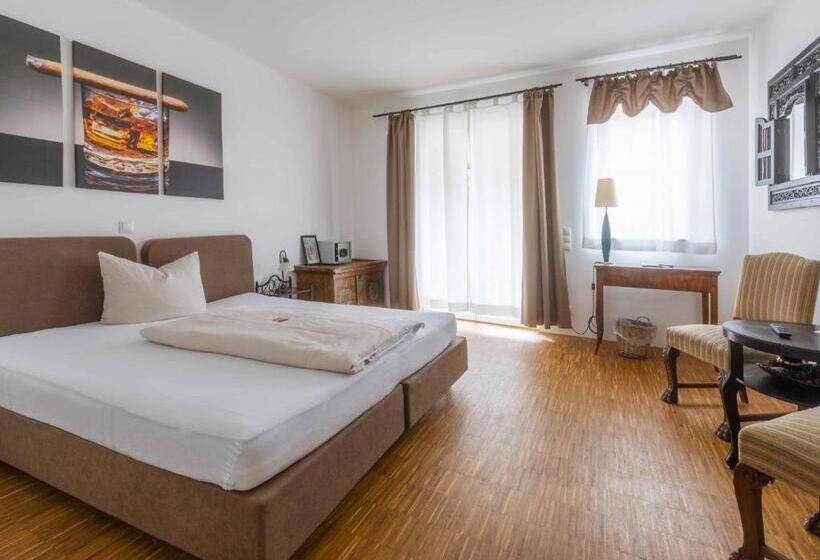 발코니 디럭스 룸, Altstadthotel Marktschlösschen