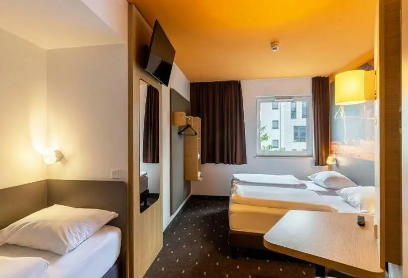 Standard Kolmen Hengen Huone, B&b Hotel Essen City