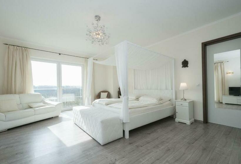 豪华房间, Villa Altes Land