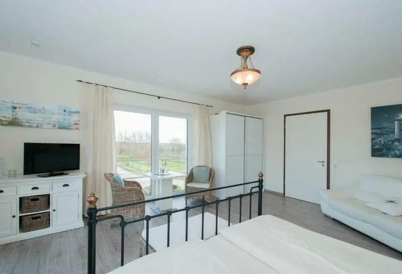 デラックスルーム, Villa Altes Land