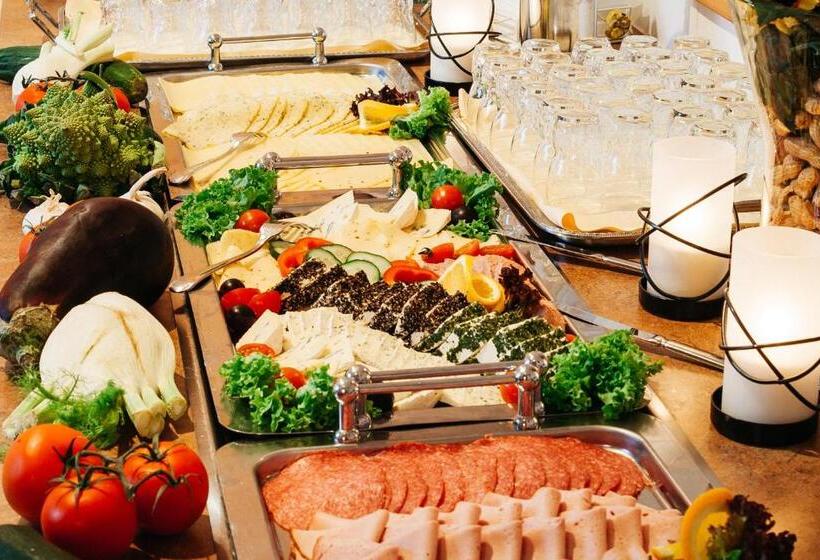 اتاق استاندارد با چشمانداز کوهستان, Familien Und Wellnesshotel Landhaus Viktoria