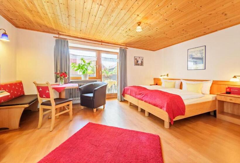 Студио Стандарт с Террасой, Familien  Und Wellnesshotel Landhaus Viktoria