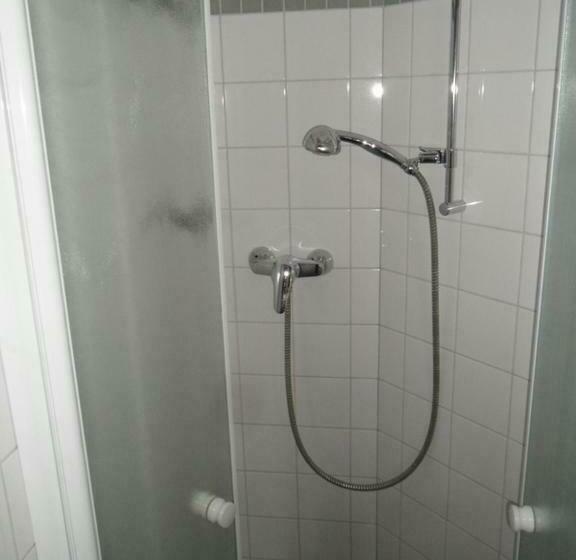 Quarto Estandar, Hellmut Waßmer Jugendherberge Lörrach