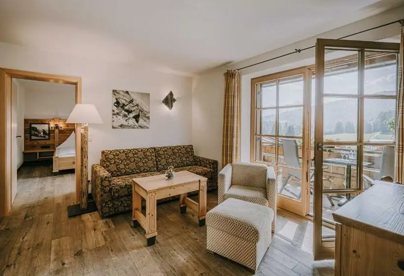 Suite, Alpe Dornach