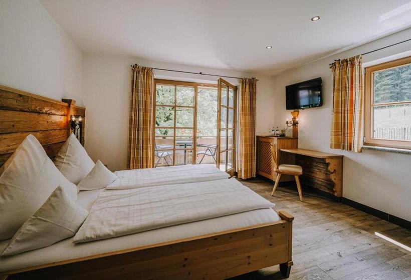 اتاق لوکس با بالکن, Alpe Dornach