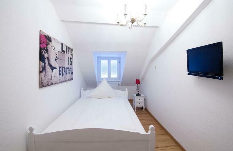 Индивидуальный Номер Классика, Anker