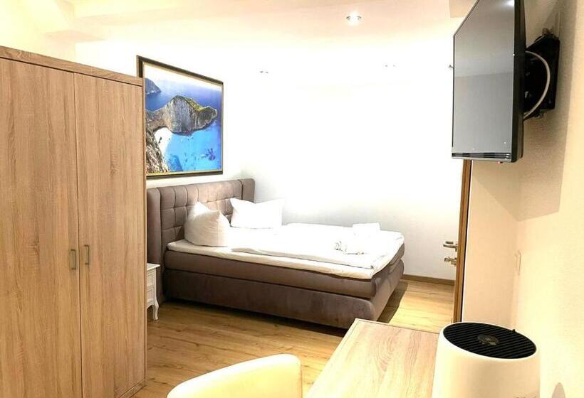 Четырехместный Номер Стандарт, Anker