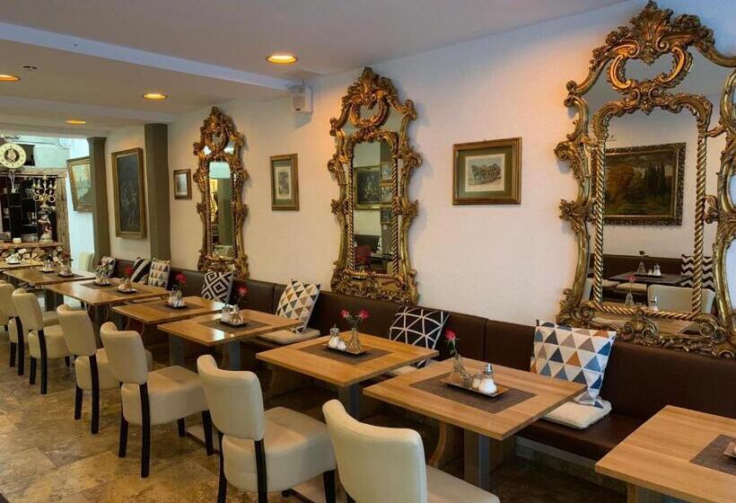 Четырехместный Номер Стандарт, Anker