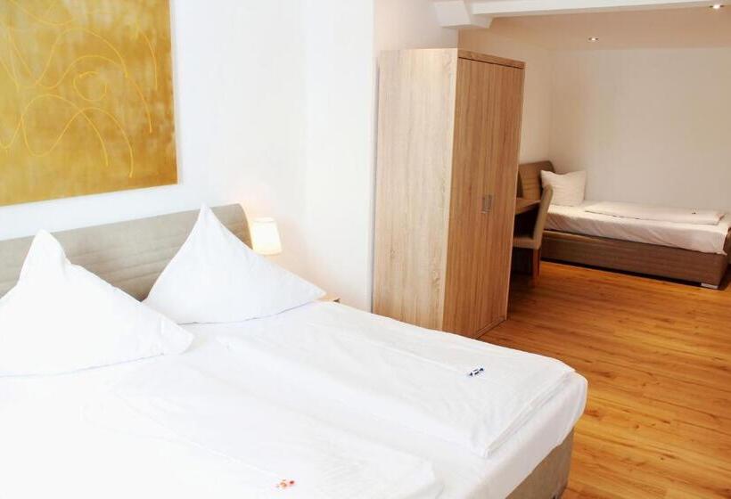 Номер Стандарт Трехместный, Anker