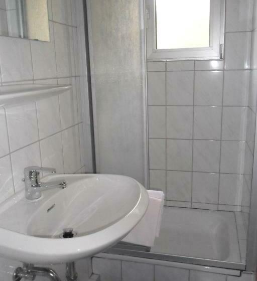 Номер Стандарт, Badstube