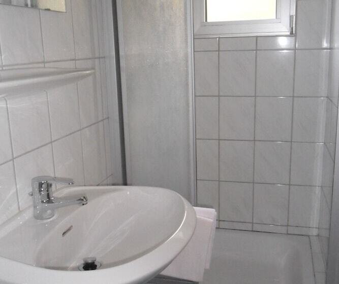 Номер Стандарт Трехместный, Badstube